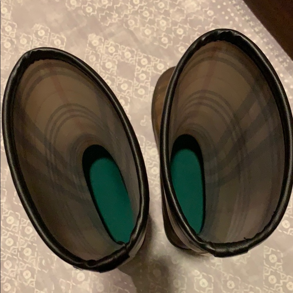Authentic Burberry Nova Rainboots - Picture 8 of 8